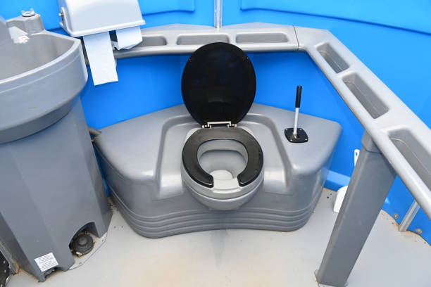 Best Porta potty rental near me  in Winterset, IA